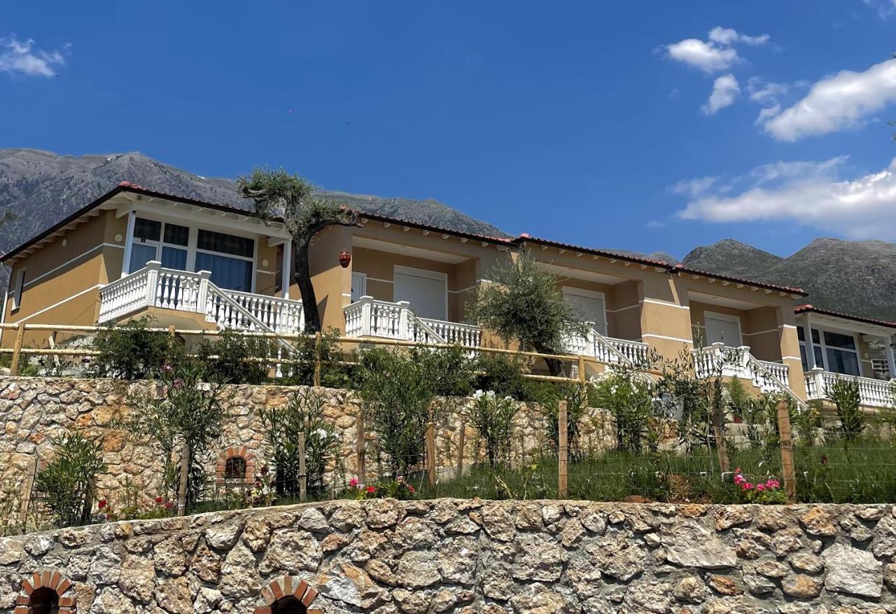 Essos Villas Dhërmi Exterior foto