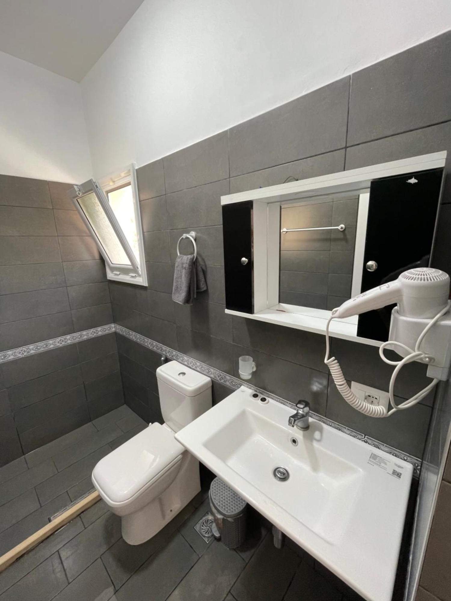 Essos Villas Dhërmi Exterior foto